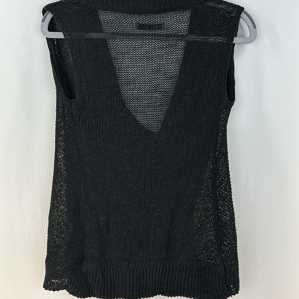 Alice + Olivia Fishnet Loose Knit Linen Top - Picture 5 of 9